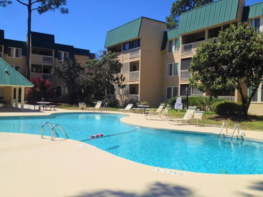 Peaceful Treetop Condo - 2Br/2Ba Hilton Head Island Bagian luar foto