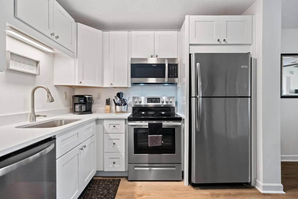 Peaceful Treetop Condo - 2Br/2Ba Hilton Head Island Bagian luar foto