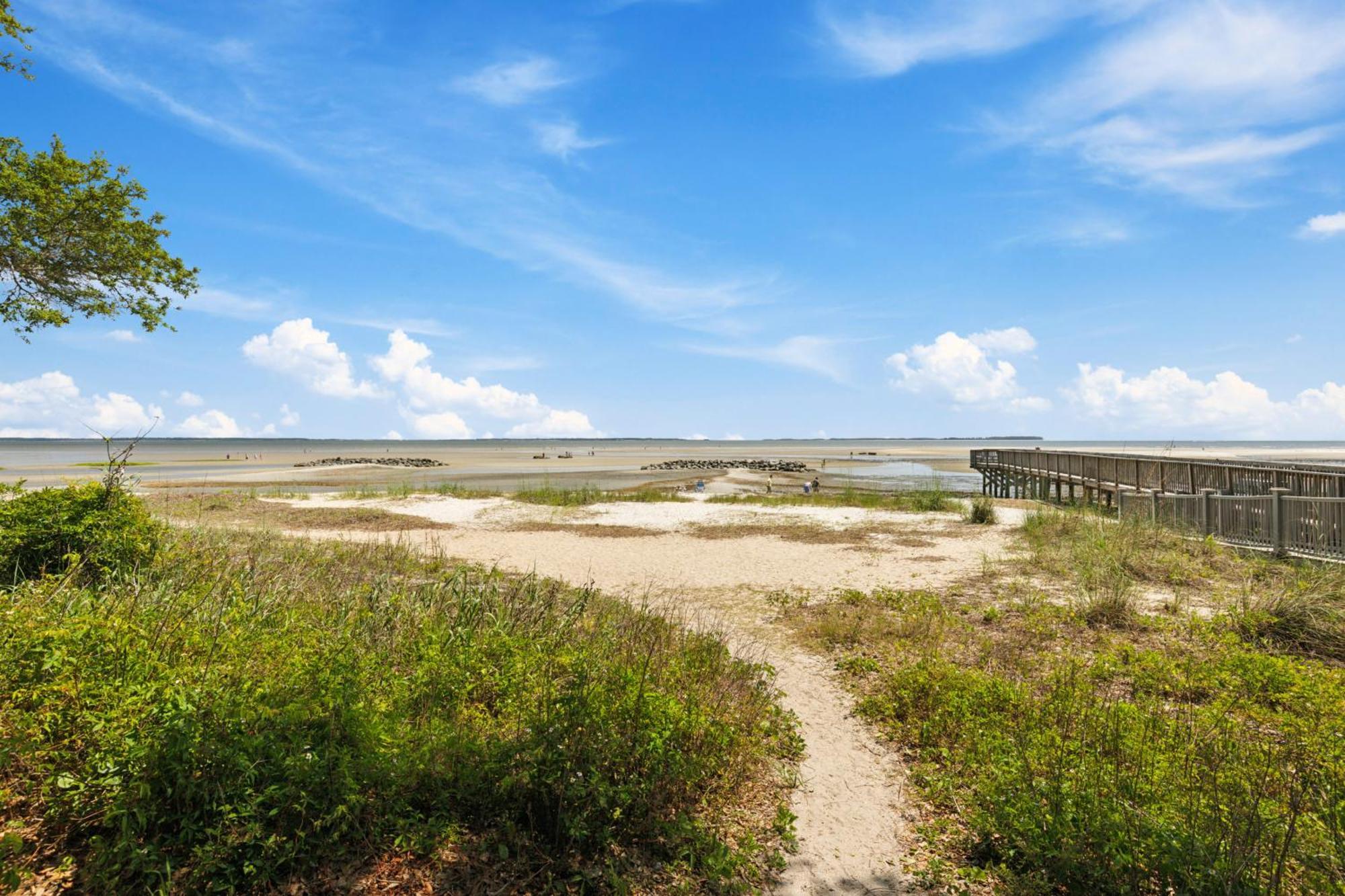 Peaceful Treetop Condo - 2Br/2Ba Hilton Head Island Bagian luar foto